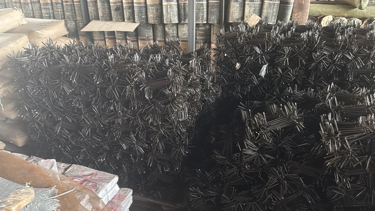 Скоба строительный